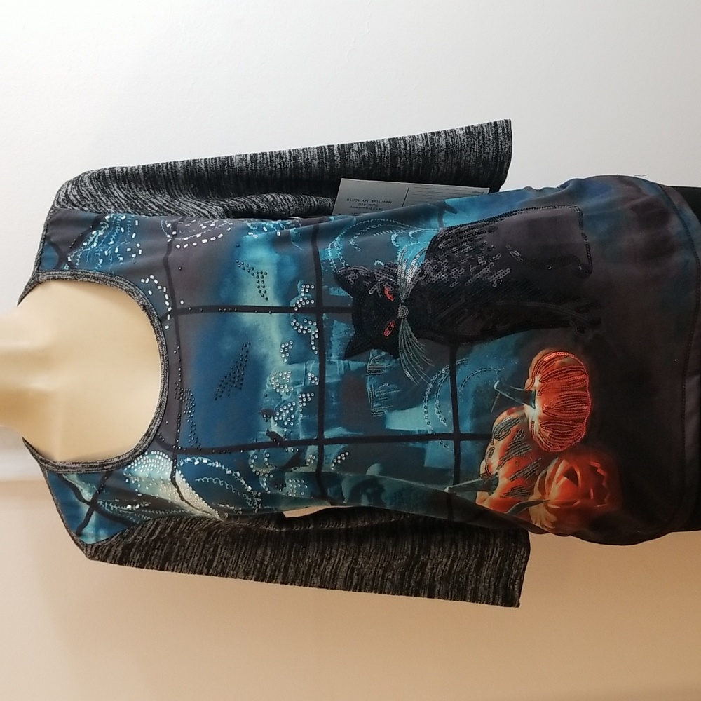 Halloween Onque Whimsical,Fun,Embellished Top.NWT.